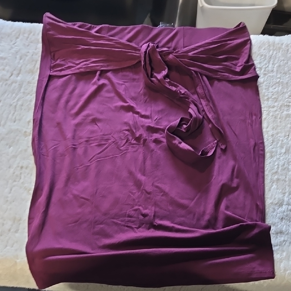 NWT Torrid Rich Burgundy Skirt